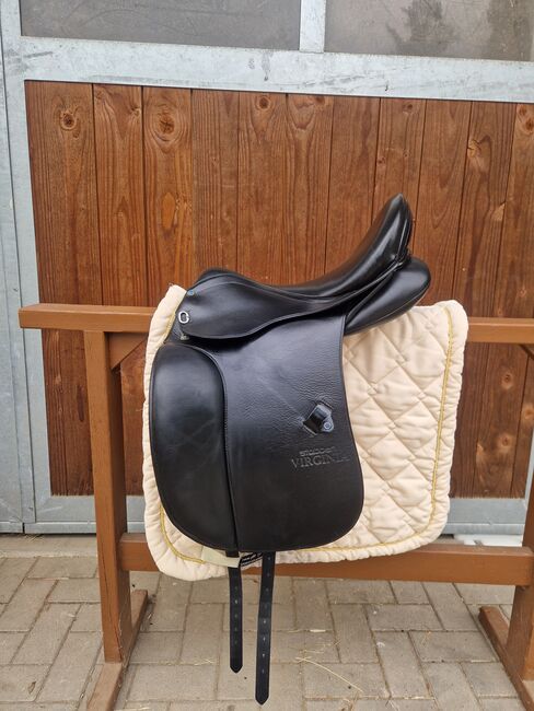 Dressursattel Stübben Virginia, 17,5, Stübben VIRGINIA, Petra Eichenauer, Dressage Saddle, Pforzheim 