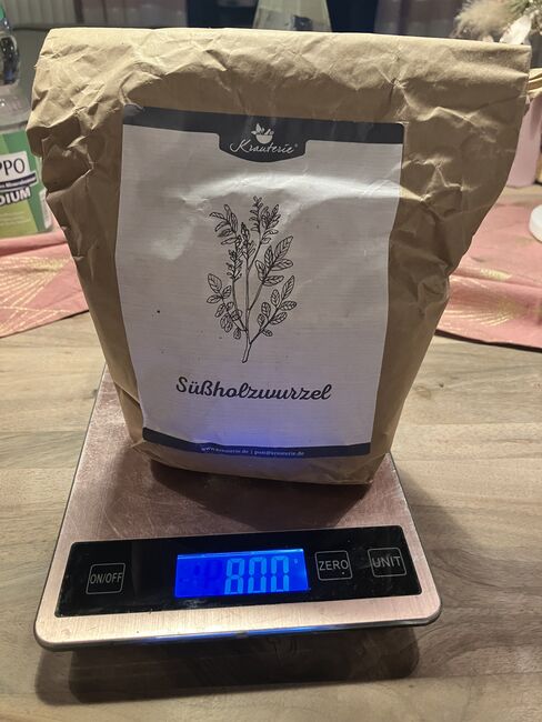 Süßholzwurzel Pulver von Krauterie, Krauterie Süßholzwurzel Pulver, Antje, Pferdefutter, Neustetten 