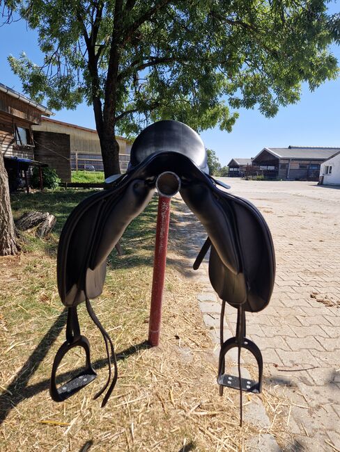 Sommer Remos Dolce Classic, Sommer Sommer Remos Dolce Classic , Teresa, Dressage Saddle, Aying, Image 3
