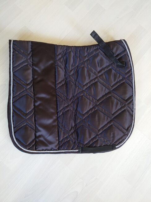 Schwarze Schabracke, Janina Beilfuß, Dressage Pads, Ahrensbök