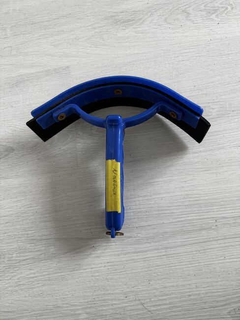 Schweißmesser, Celine Baum, Grooming Brushes & Equipment, Taunusstein 