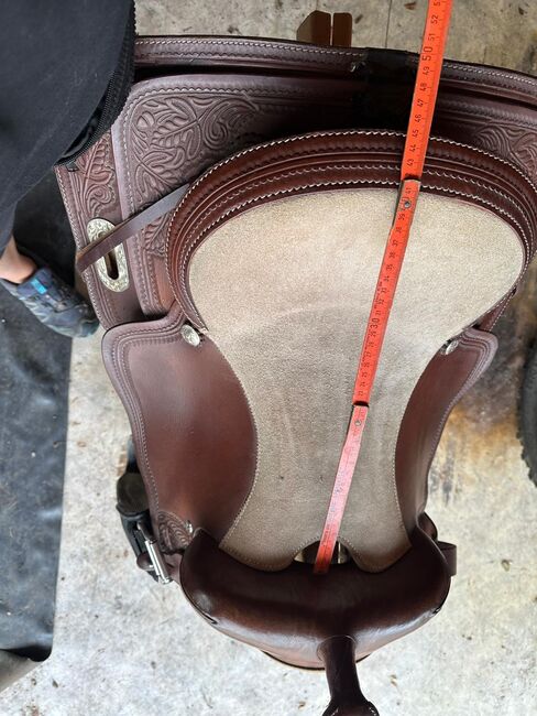Toller Sattel für 400€, Qualität braucht keinen Namen  Reiningsattel, Caro, Siodło westernowe , Limbach , Image 3
