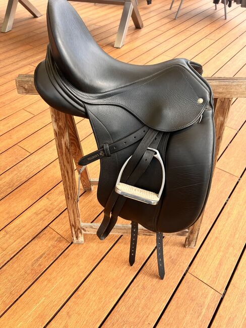 Tango Dressursattel – 18.5 Zoll, Tango 3-18 2-SR-WW,  Cayra Arcangioli, Dressursattel, Aesch