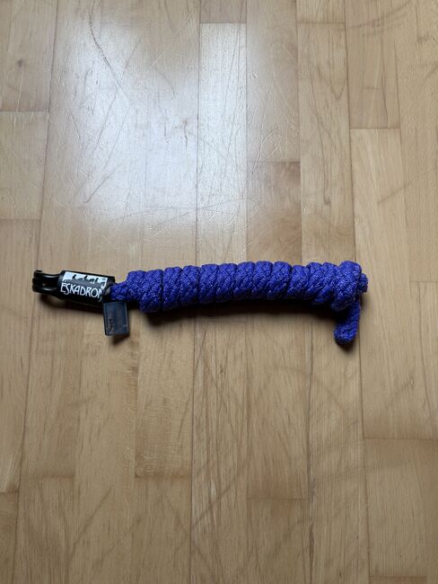Verkaufe Eskadron Führstrick Dynamic Purple, Panikhaken, Neu, Eskadron Führstrick, Jasmin, Leads, Otterfing