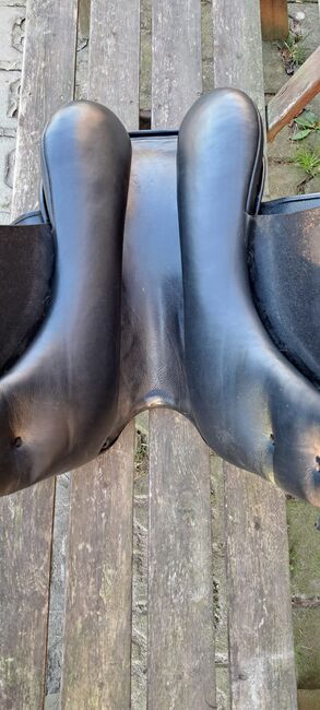 Tech 1 Sattel Dressur 17" Erreplus, Tech 1 / Erreplus Dressage, Lisa, Dressage Saddle, Frankfurt, Image 2