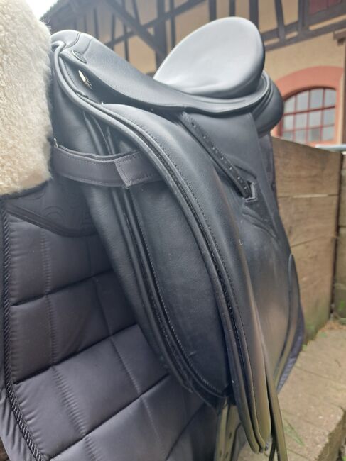 Tech One / Tech1 Dressursattel (Erreplus), Tech1 , Antonie Roth, Dressage Saddle, Sigmaringendorf , Image 9