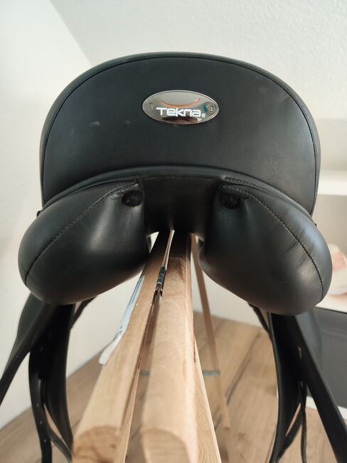 Tekna Dressursattel 17,5 Zoll, Tekna , A.E., Dressage Saddle, Sibbesse, Image 2