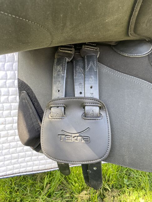 Tekna Springsattel 17,5 Zoll, Tekna, Lisa Sauerzweig, Jumping Saddle, Troisdorf , Image 8