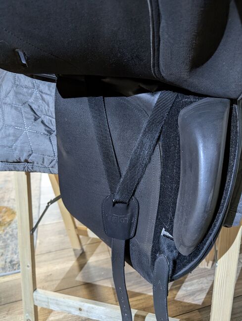 Tekna Letek Dressursattel, Tekna Letek Smooth A Linie, Sabrina Michels , Dressage Saddle, Schmelz, Image 4