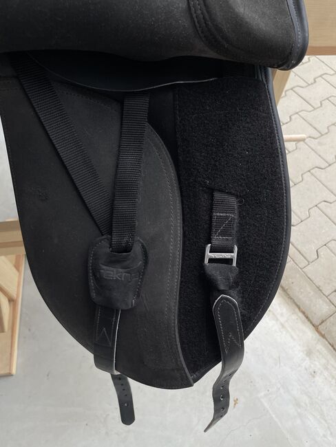 Tekna Smooth-S-Line Dressur Sattel, Tekna Smooth-S-Line, Neele, Dressage Saddle, Bassum, Image 11
