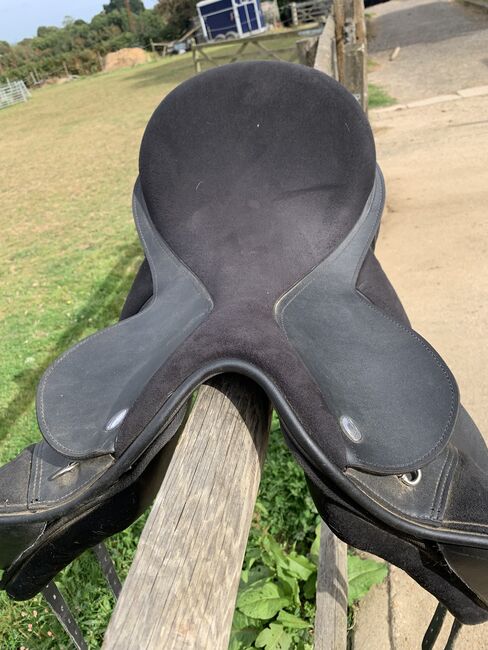 Thorowgood dressage saddle, Thorowgood Thorowgood T4 , Alison , Other Saddle, Hailsham 