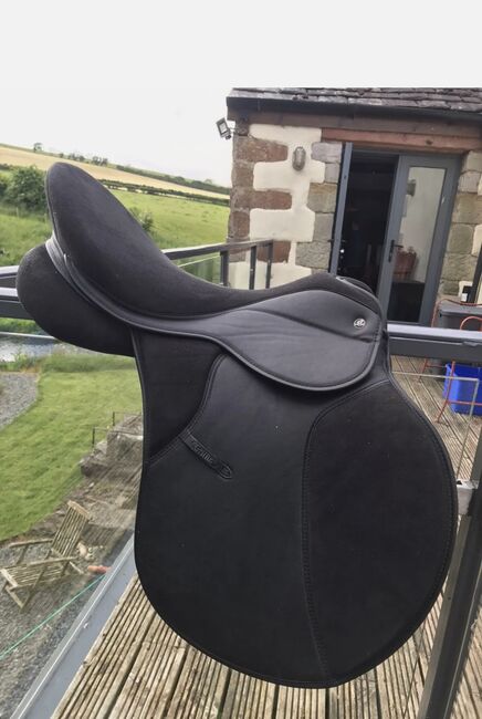 Thorowgood Griffin saddle, Thorowgood  Griffin , clare meighan, All Purpose Saddle, Glasgow