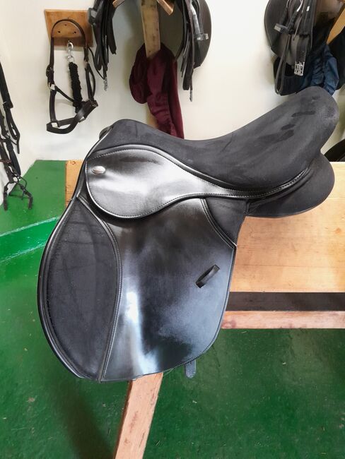 Thorowgood saddle, Thorowgood  Cob gp t4,  Mrs Lucy Nicholls , Pozostałe siodła, Nr Minehead, Image 9