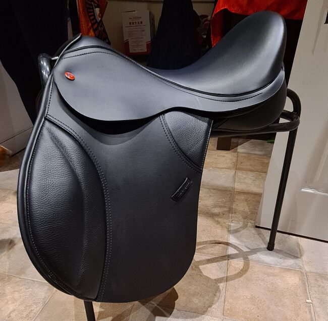 Thorowgood t8 compact gp, Thorowgood  T8 compact, caroline stedman, All Purpose Saddle, FROME, Image 4