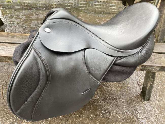 Thorowgood T8 high wither black 17.5 saddle, Thorowgood T8, Nadia Thomas , Siodła wszechstronne, Swansea , Image 4
