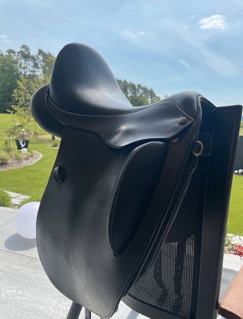 Verkaufe hier einen sehr gut erhaltenen Cordis Latido Dressursattel, Cordis  Latido , Sperber , Dressage Saddle, Roth