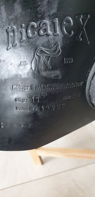 Toller Springsattel, Nicalex, 17,5 wie Passier, Nicalex , Katja , Springsattel, Witten , Abbildung 11
