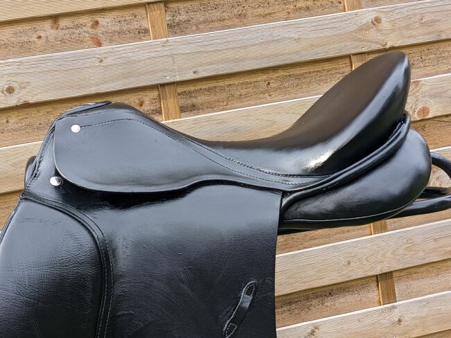 ***TOP*** 4 Jahre alter Passier Corona II 2 zwei 18 Zoll schwarz, Passier Corona II, Line Backsen, Dressage Saddle, Hamburg, Image 5