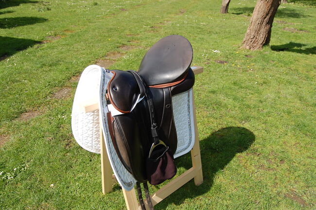 Top-Dressursattel von WOW, WOW, Krista, Dressage Saddle, Riepsdorf, Image 2