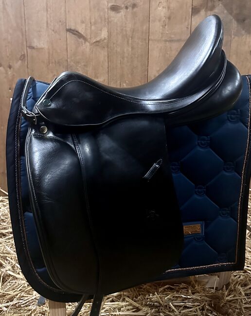 TOP Dressursattel PRESTIGE Modena 17/33 neu gepolstert, Prestige  Modena, Daniela Bruch , Dressage Saddle, Oberursel, Image 8