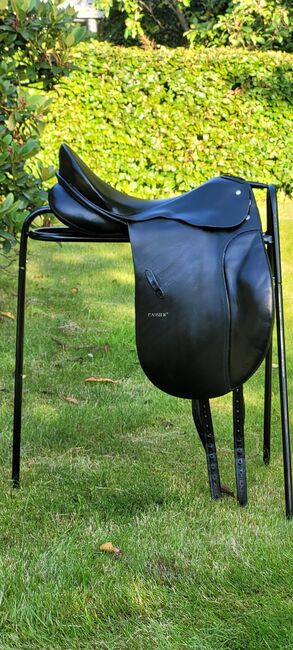 ***TOP*** Passier Corona Dressursattel 17,5 Zoll/ 32 KW (28,5), Passier Corona, Line Backsen, Dressage Saddle, Hamburg, Image 4