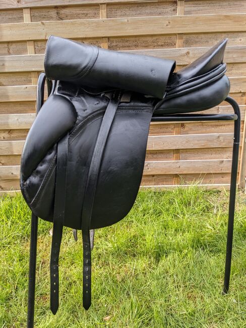 ***TOP*** Passier Dressursattel 18 Zoll schwarz Lifterkissen, Passier Optimum, Line Backsen, Dressage Saddle, Hamburg, Image 11