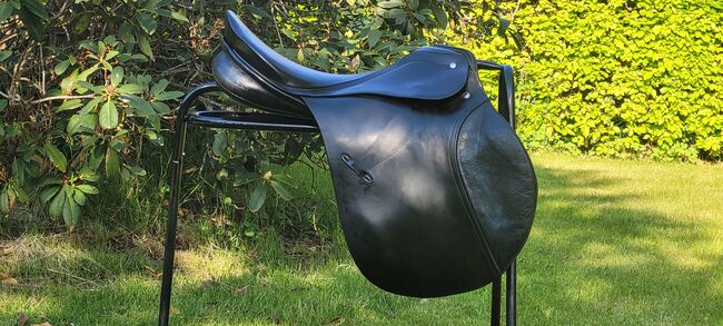 TOP Passier Springsattel 17,5 Zoll 33er KW Markus Ehning/ Paragon, Passier  Markus Ehning ehemals Paragon, Line Backsen, Jumping Saddle, Hamburg, Image 18