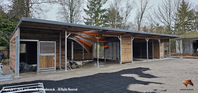 TOP Pferdestall bauen - Stallbau, Außenboxen, Pferdeboxen und Offenstall kaufen, Stallungen,, AUSSENBOXEN PFERDESTALL - PFERDEBOXEN - STALLUNGEN, AUSSENBOXEN (AUSSENBOXEN Sp. z o.o.), Paddock-, Boxen- & Stallmatten, Wałcz, Abbildung 2