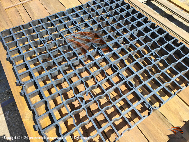 TOP - Kunststoffmatten | Paddockplatten | Rasengitter | Kiesgitter | Bodengitter | Paddockgitter, AUSSENBOXEN Paddockplatten - Rasengitter - Kiesgitter, AUSSENBOXEN (AUSSENBOXEN), Horse & Stable Mats, Wałcz, Image 21