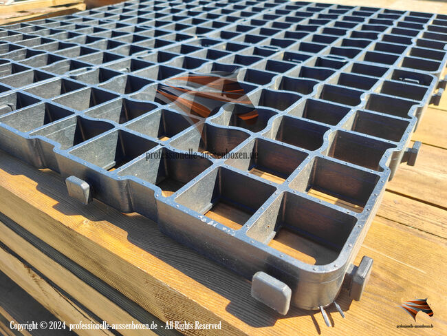 TOP - Kunststoffmatten | Paddockplatten | Rasengitter | Kiesgitter | Bodengitter | Paddockgitter, AUSSENBOXEN Paddockplatten - Rasengitter - Kiesgitter, AUSSENBOXEN (AUSSENBOXEN), Horse & Stable Mats, Wałcz, Image 25