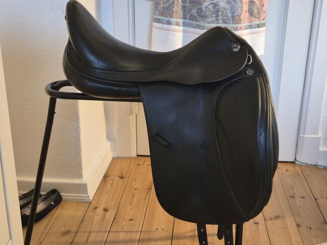 ***TOP*** Prestige Helen Langehanenberg Dressursattel 18 Zoll 34er KW doubliert aus 2018, Prestige  Helen Langehanenberg , Line, Dressage Saddle, Hamburg