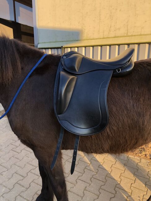 Topreiter Start Plus 17,5 Zoll Latex, Topreiter Start Plus, Frau Antonia, Siodła islandzkie, Bergisch Gladbach