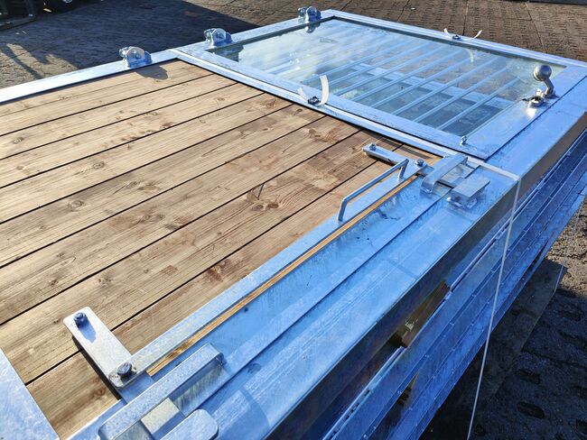 TOP Stalltür & Paddocktür - Stalltor, Pferdestalltür, Schiebetür & Stallfenster, Aussenboxen Sp. z o.o (GmbH) Stalltür & Paddocktür | Stalltor | Pferdestalltür | Schiebetür | Stallfenster, AUSSENBOXEN (Aussenboxen Sp. z o.o (GmbH)), Horse & Stable Mats, Wałcz