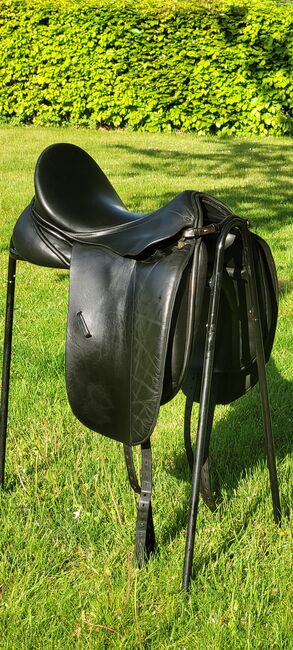 TOP Kentaur Medea Dressursattel 17,5 Zoll Größe 3 Kammerweite, Kentaur  Modea, Line Backsen, Dressage Saddle, Hamburg, Image 9