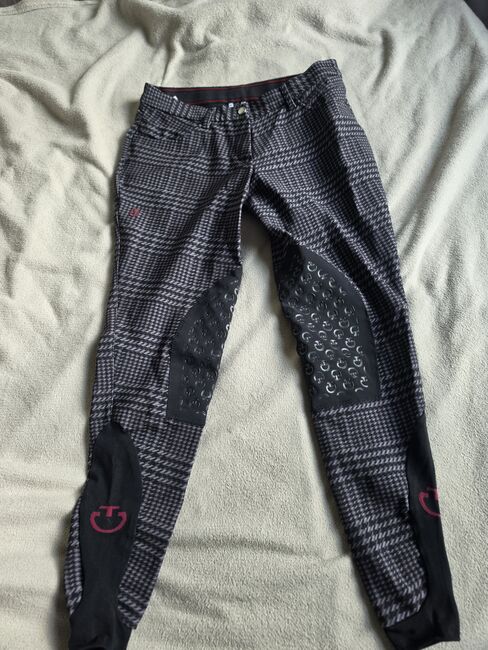 Cavalleria Toscana Reithose, Cavalleria Toacana, Mirabella Hess, Reithosen, Münchenstein 