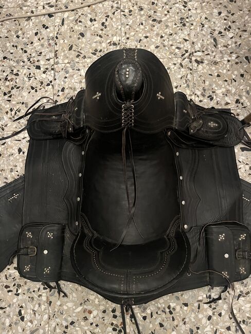 Traditional Vaquera Saddle – Full Leather – Perfect Tree – Complete, Handmade/Unknown tradicional vaquera saddle, Maite Ceruti, Siodło westernowe , Milano