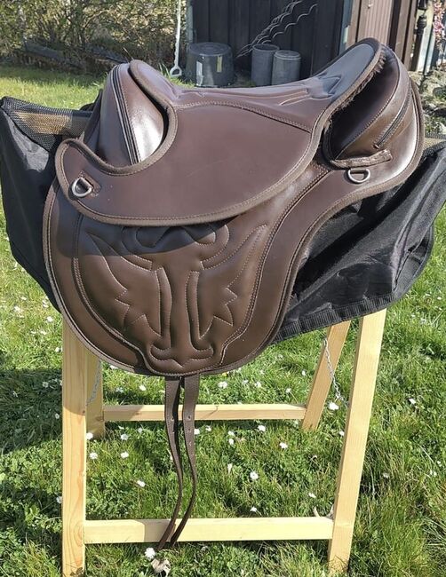 Baumloser Sattel, A&M Trischul, αηтσηια ♞, Treeless Saddle, Weilmünster, Image 4