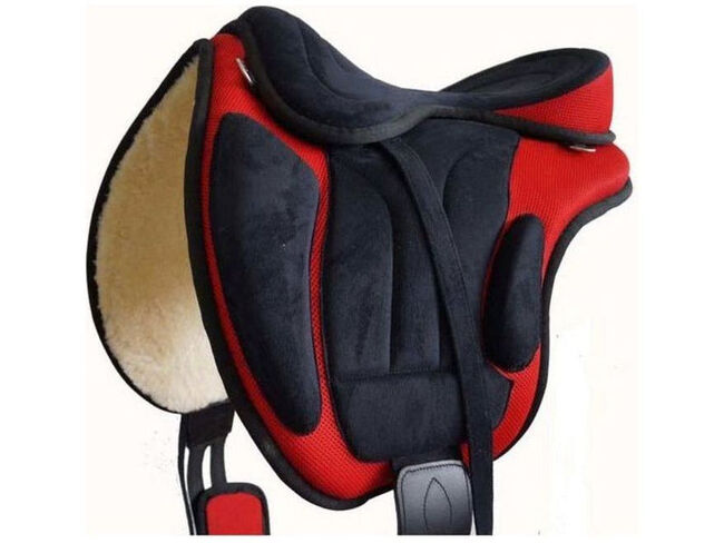 Baumloser Freemax, Anne Kolipost , Treeless Saddle, Schwallungen, Image 4