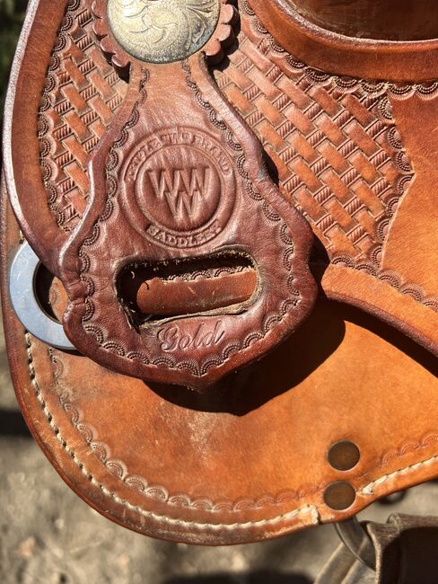 Trible w gold, Trible w  Gold , Nicole , Western Saddle, Vahlde 