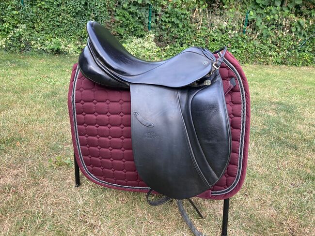 Tristan Dressursattel von Stübben, Stübben  Tristan , Britta Hammer , Dressage Saddle, Lohmar , Image 4