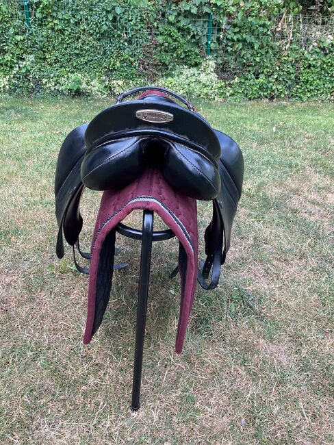 Tristan Dressursattel von Stübben, Stübben  Tristan , Britta Hammer , Dressage Saddle, Lohmar , Image 3