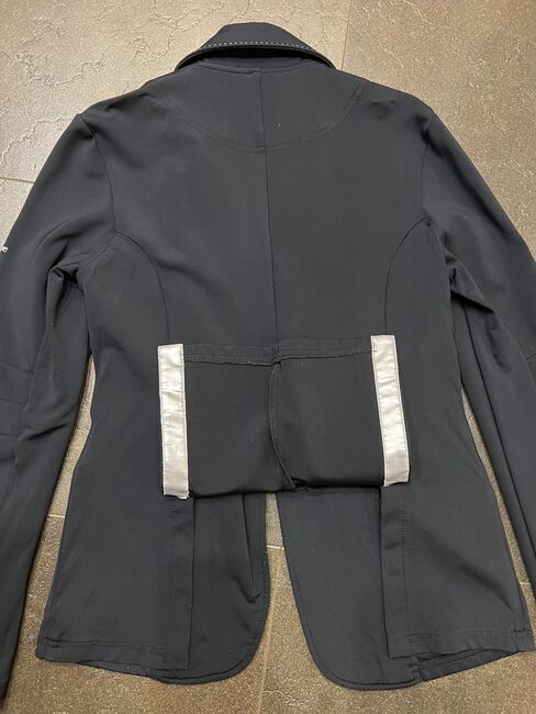 Turnierjacket Equitheme, Katja Ott, Turnierbekleidung, Bernbeuren, Abbildung 6