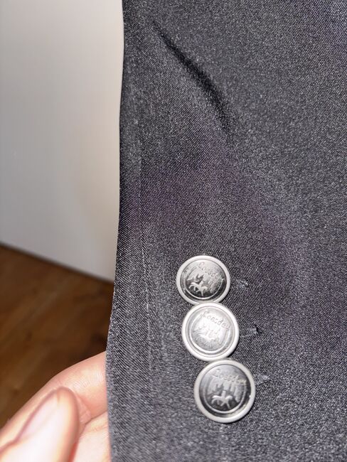 Turnierjacket von Loesdau, Loesdau, Nina , Turnierbekleidung, Pforzheim, Abbildung 6