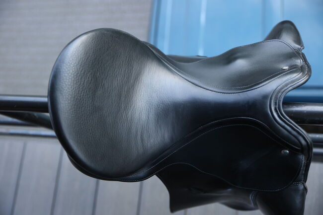 Ulla Salzgeber Dressursattel, Kieffer  Ulla Salzgeber , Beevoo, Dressage Saddle, Hinte, Image 8