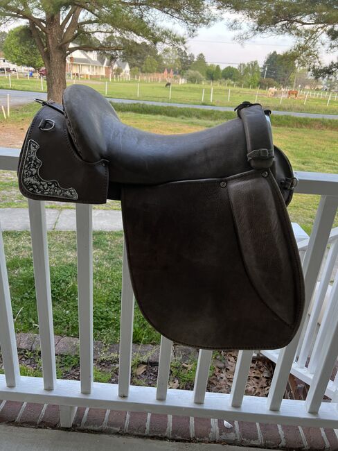 Unique saddle, Nicole , Other Saddle, Chesapeake , Image 2