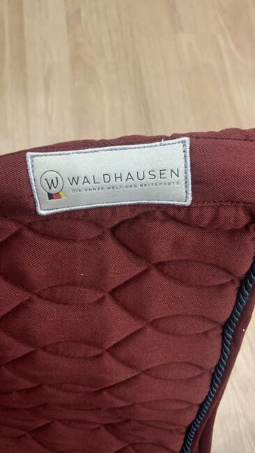 unbenutzte Schabracke, Waldhausen, Mara Endrikat, Dressage Pads, Oldenburg , Image 2