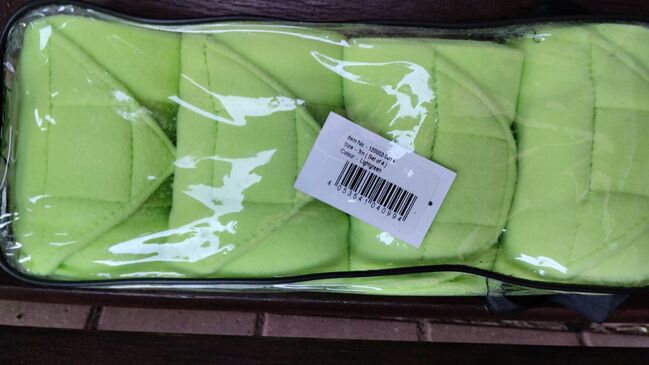 4er Set Fleece Bandagen in Lightgreen, Inga Kiilu , Horse Bandages & Wraps, Panker