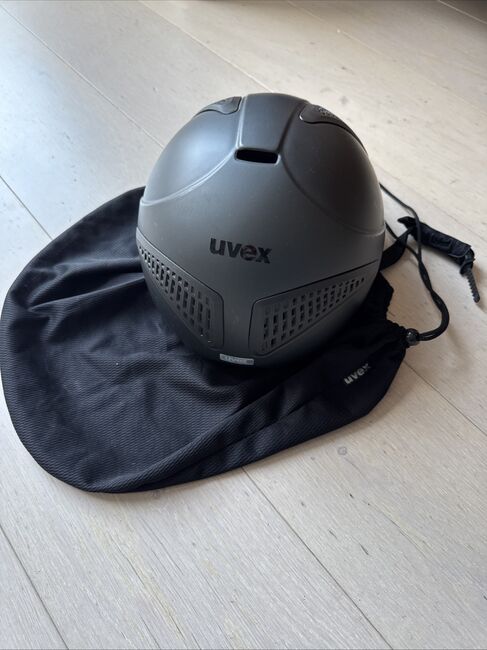 Uvex Reithelm nur wenig getragen sehr gut erhalten! Gr. M- L, 57-59 cm, Uvex, Christina, Reithelme, Eltville