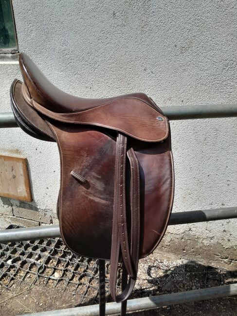 Schöner Dressursattel von Hidalgo, Hidalgo Venice Spezial, Fam. Eiter, Dressage Saddle, Jerzens
