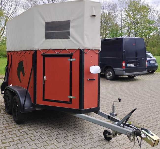 schöner Pferdeanhänger mit neuem TÜV, Danvel, Horse Trailers, Kempen, Image 4